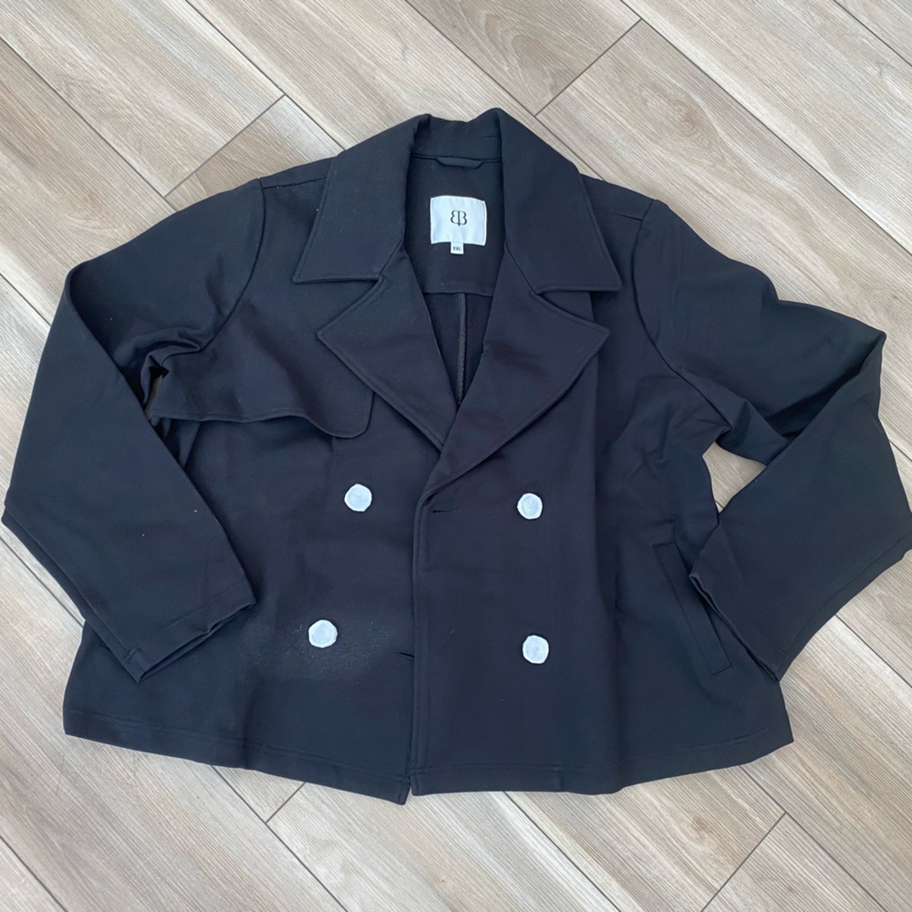 Betabrand cropped Black Blazer